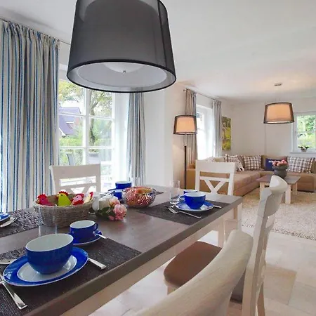 Haus Akim Am Olhoern Holiday home Wyk auf Foehr